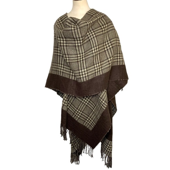 Shawl Wrap Fuzzy Twill Brown Cream Houndstooth Large Fringed Hem Poncho Neutral - Picture 2 of 10